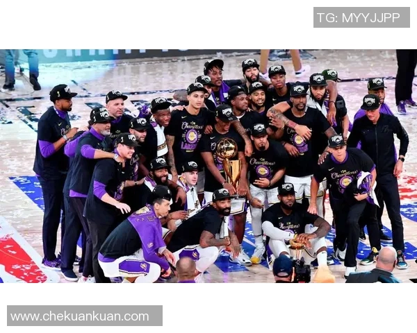 湖人队在2020赛季的辉煌历程与挑战回顾